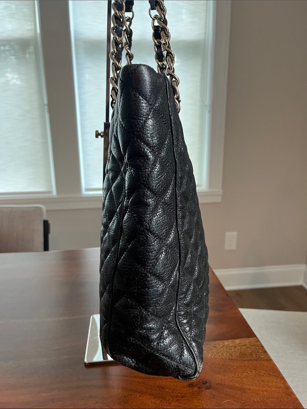 Kate Spade Black Quilted Chainlink Tote - Picture 5 of 16
